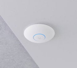 Product image of Ubiquiti Networks U7-Pro