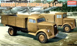 Academy 13404 tootepilt