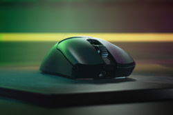 RAZER RZ01-04390100-R3G1 tootepilt