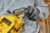 DeWALT DCS334P2 tootepilt 9